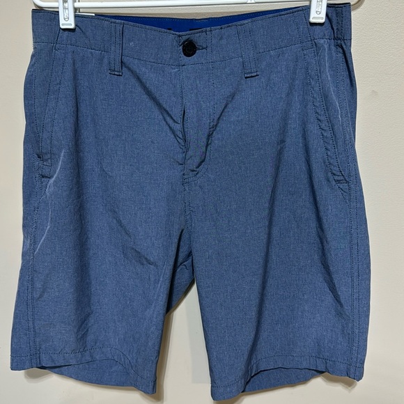 Denali brand light blue golf shorts size 32 - Picture 1 of 3